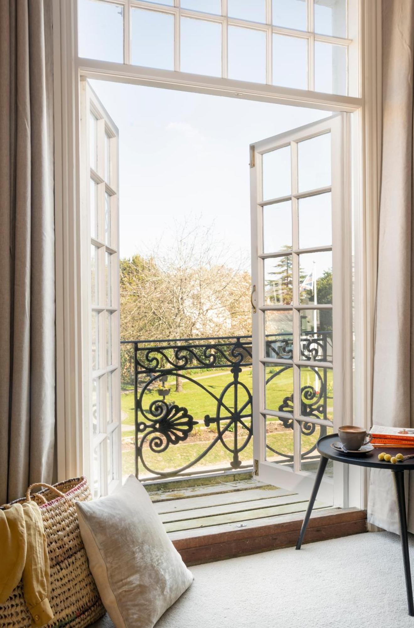 Morleys Rooms - Located In The Heart Of Hurstpierpoint By Huluki Sussex Stays Exteriör bild
