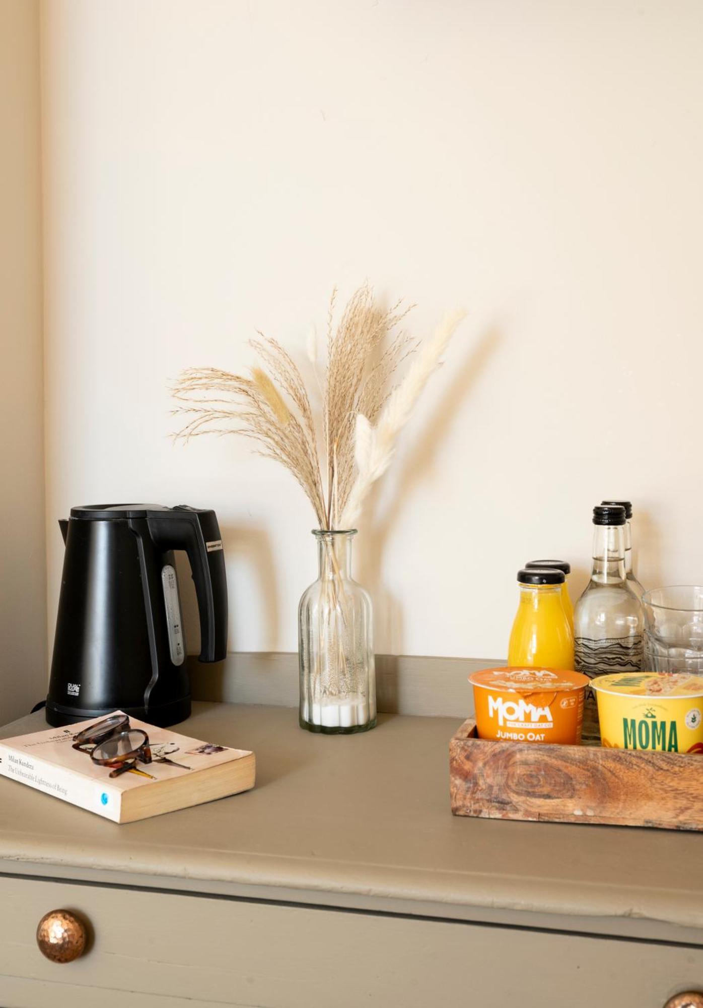 Morleys Rooms - Located In The Heart Of Hurstpierpoint By Huluki Sussex Stays Exteriör bild